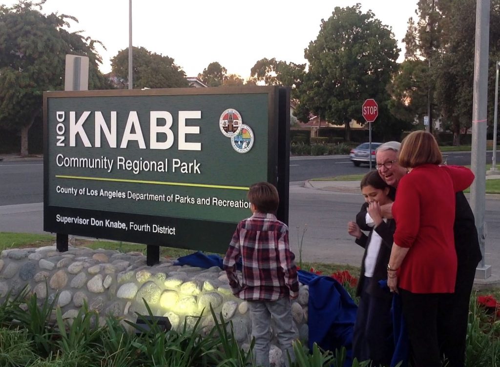 Knabe Opening